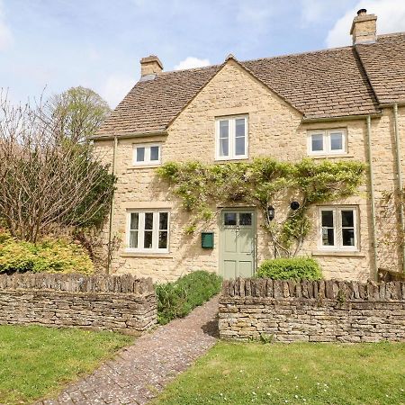 3 Painters Field Villa Cirencester Eksteriør bilde