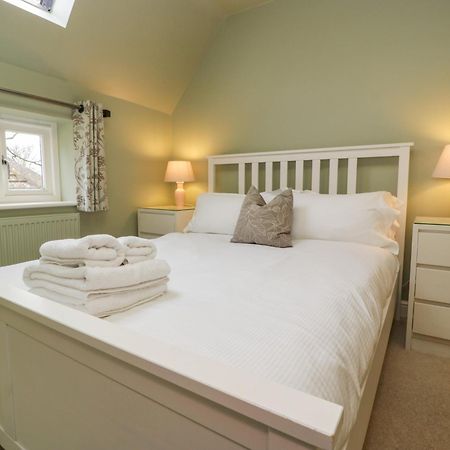 3 Painters Field Villa Cirencester Eksteriør bilde