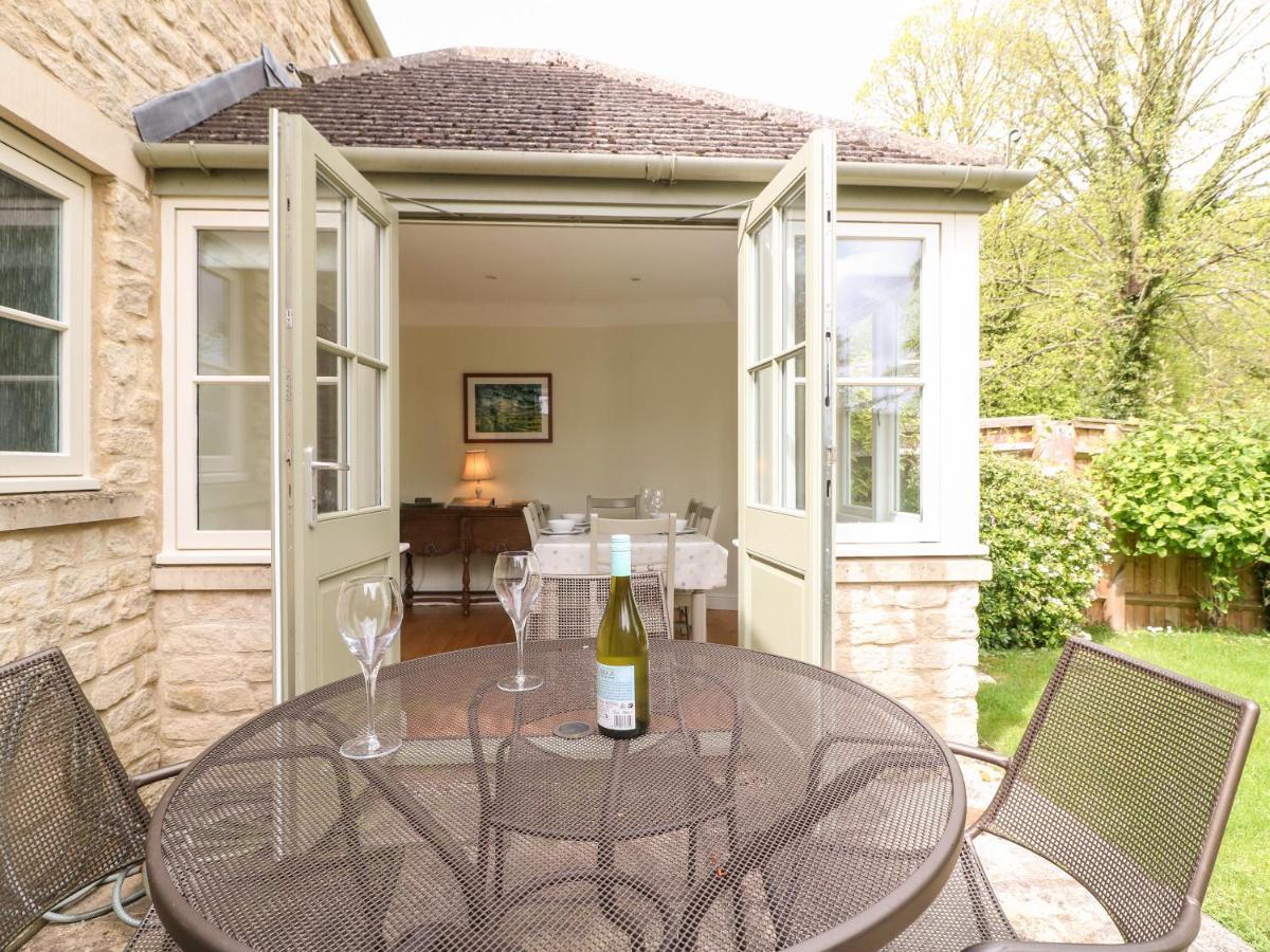 3 Painters Field Villa Cirencester Eksteriør bilde
